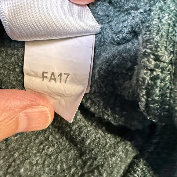 The North Face Women’s Graphic Hoodie XL Green Berkeley CA GUC - Picture 7 of 11